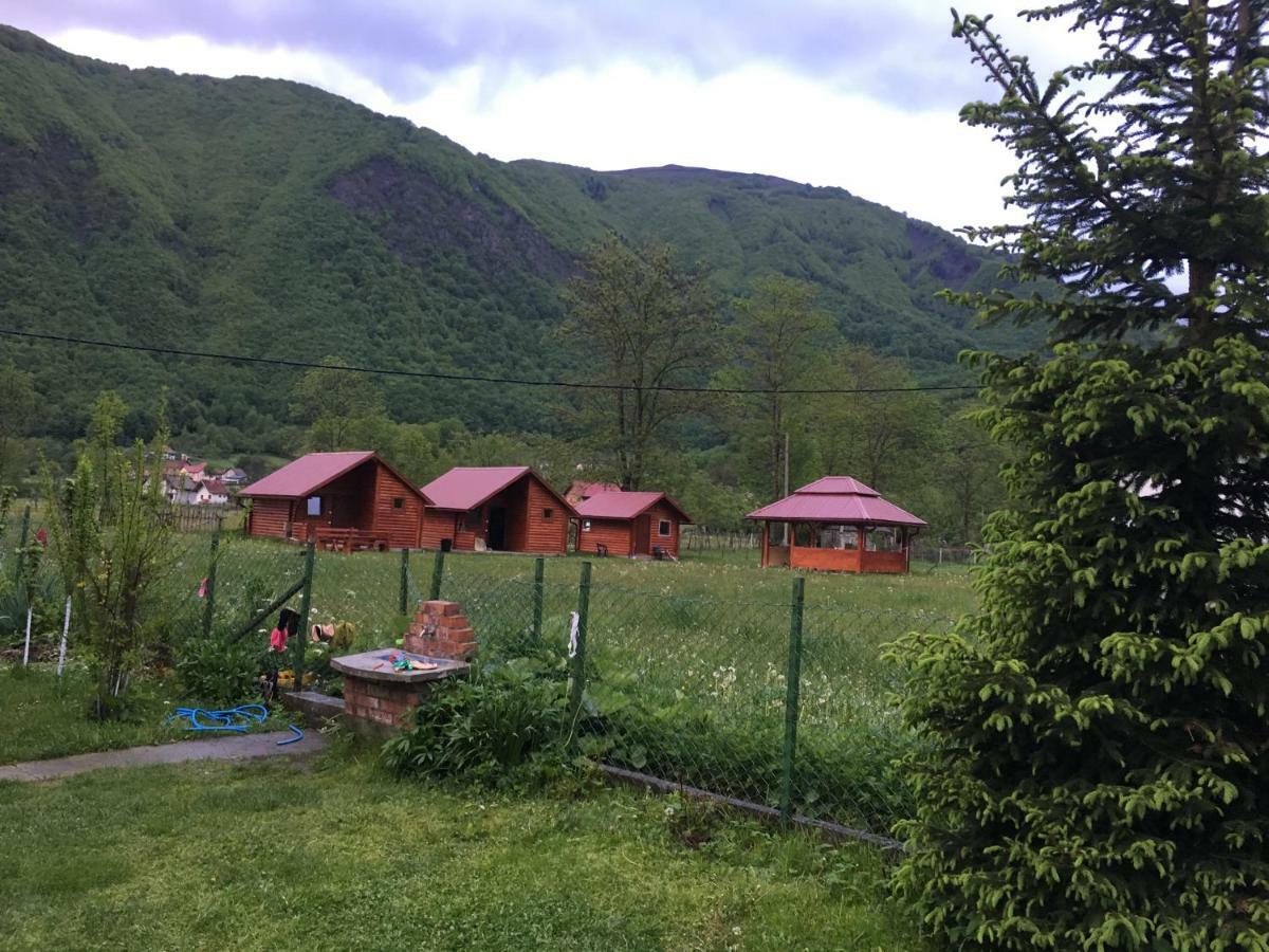 Bungalows-Oaza Vuthaj Exterior photo