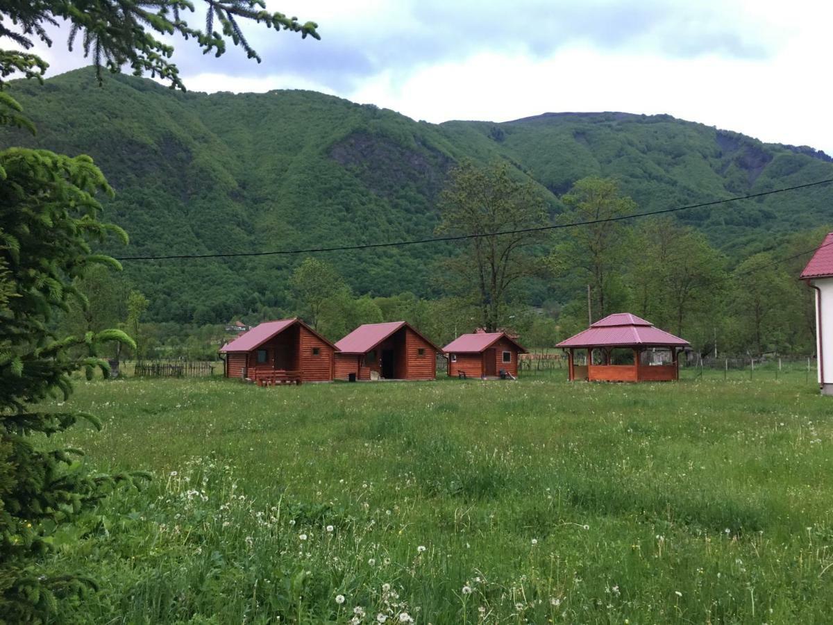 Bungalows-Oaza Vuthaj Exterior photo